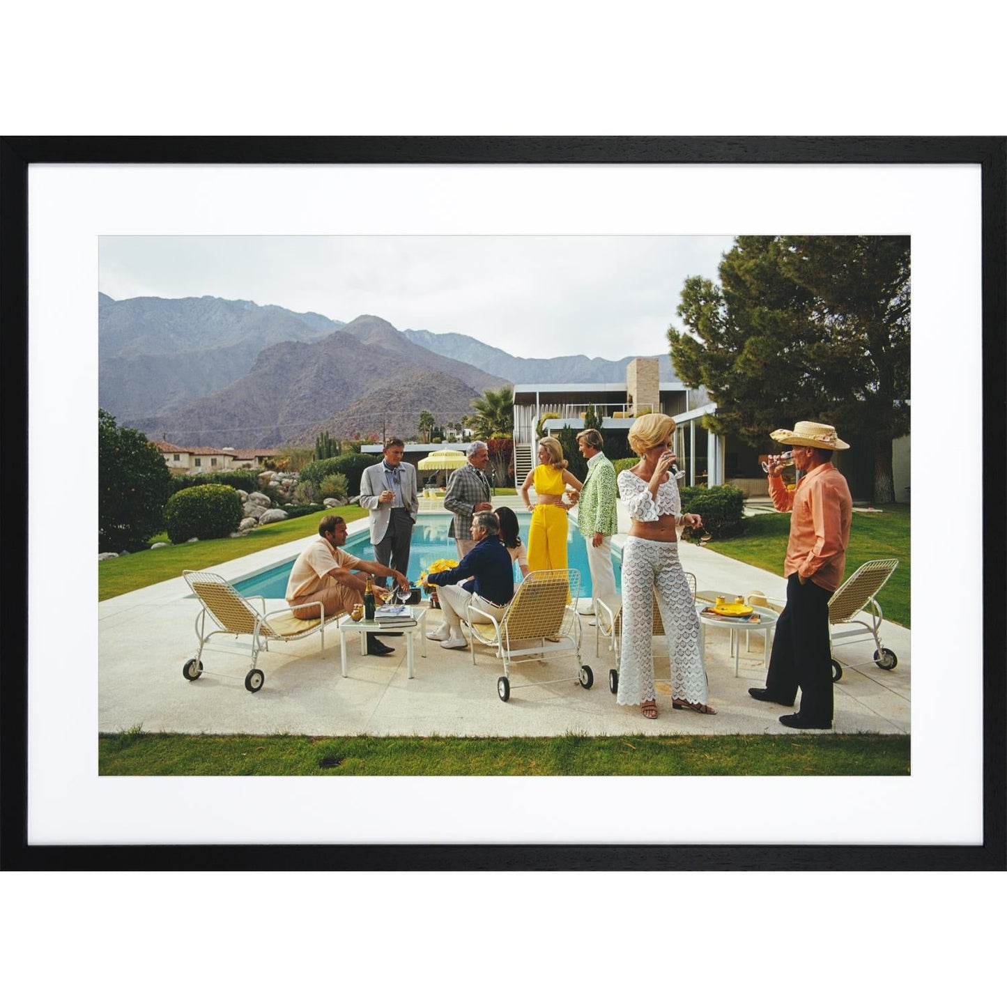 Slim Aarons - Desert House Party Detail