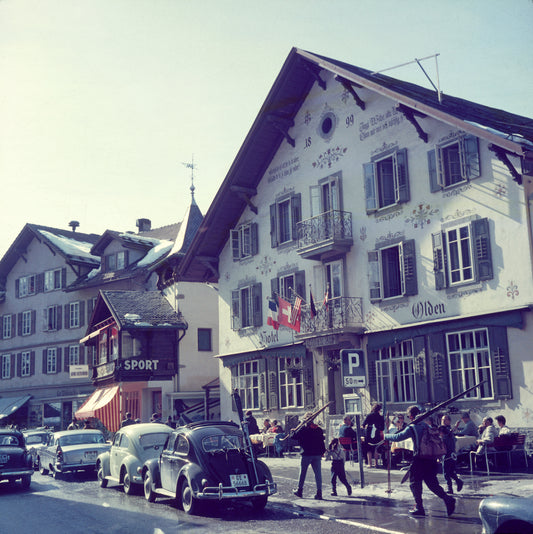 Slim Aarons - Hotel Olden