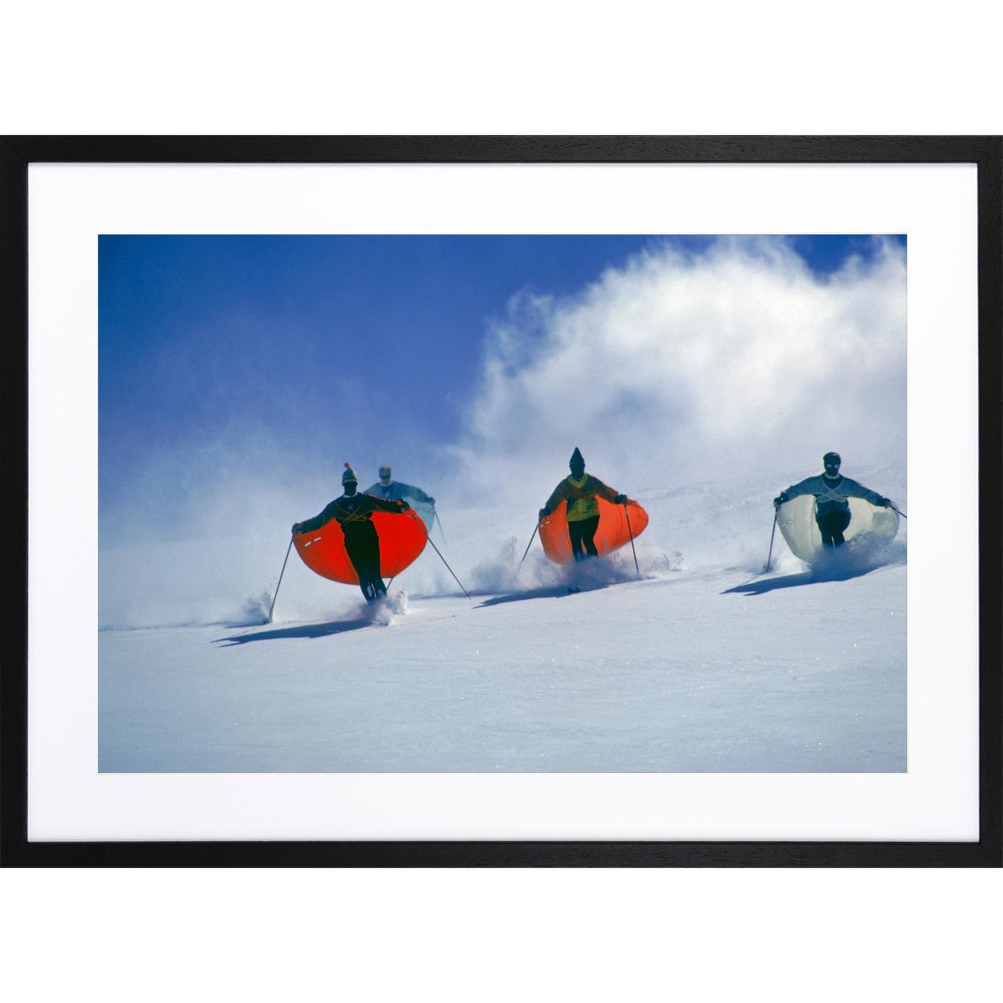 Slim Aarons - Caped Skiers Detail